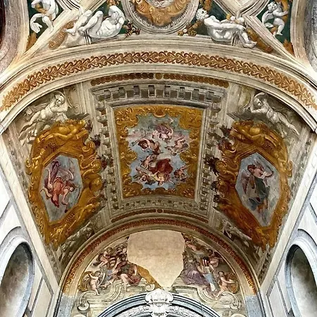 Maison Des Fleurs 4*