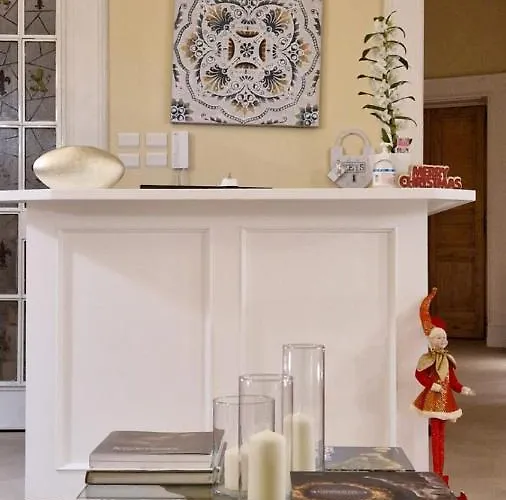 Maison Des Fleurs 4*