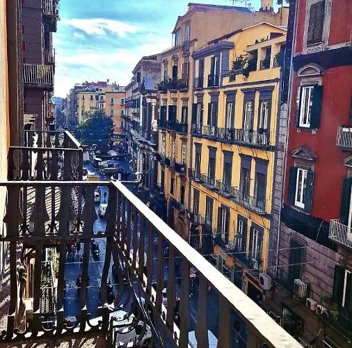 Maison Des Fleurs 4* 나폴리