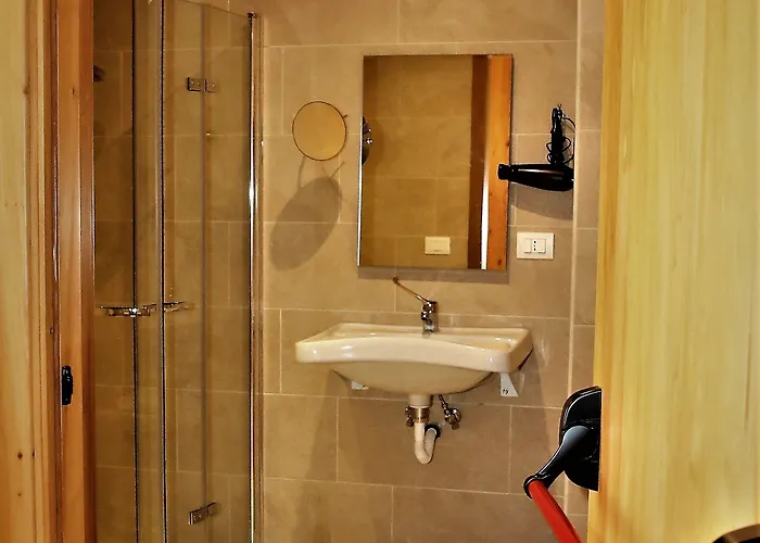 Maison Des Fleurs نابولي