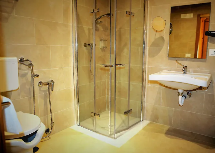 Maison Des Fleurs بيت ضيافة