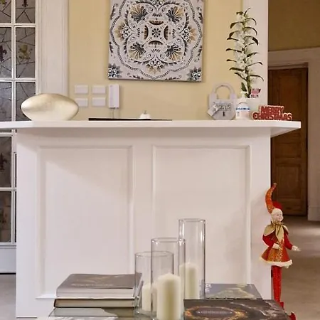 Maison Des Fleurs 4*