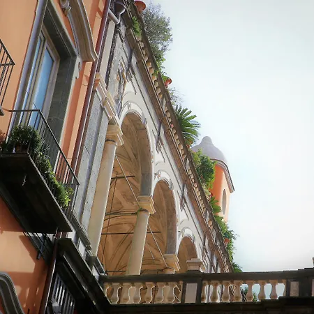 Gasthuis Maison Des Fleurs Napels