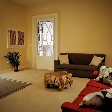 Maison Des Fleurs 4* Napoli