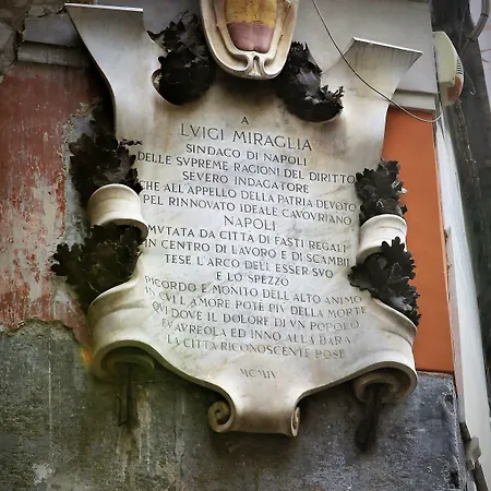 Maison Des Fleurs 4*